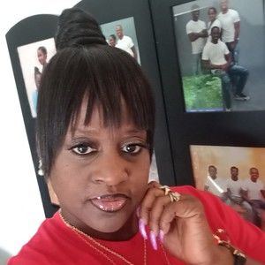 Meet your Posher, Talisha